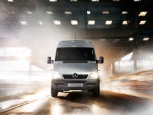 Фото Mercedes-Benz Sprinter Classic фургон 311 CDI MT L2 №4